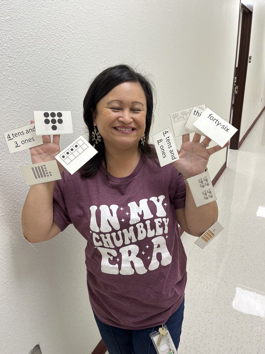 When my partner in crime <a href="/melisa_rdgteach/">Melisa Miller</a> helps me prep for the first ever annual 100th Day of School scavenger hunt <a href="/NISDChumbley/">Chumbley Elementary School</a> 🤎
