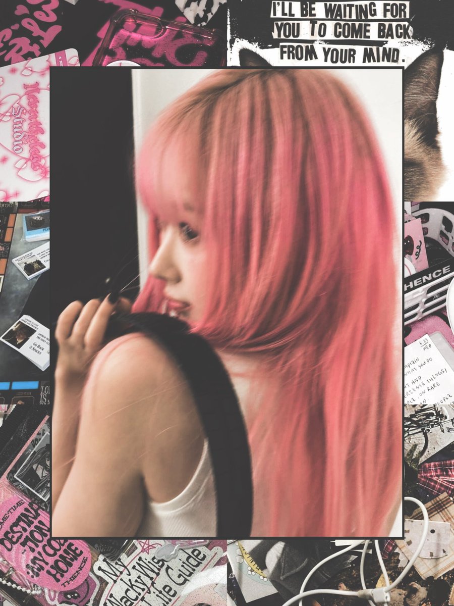 Giselxle's tweet image. Blurry face; beaming.