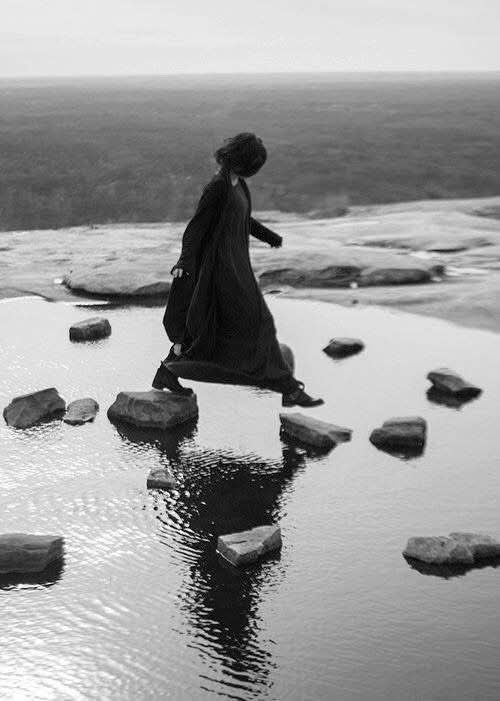 Esther Roque tweet media