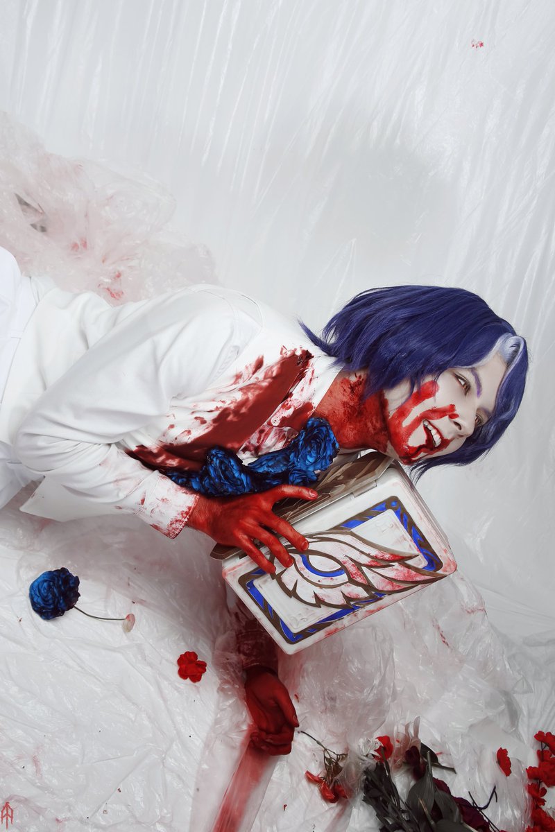 imuscos's tweet photo. Dr. Ratio: Hanahaki AU

Twitter haven't seen these photos 
#cosplay #DrRatio #hsr https://t.co/vmpstgjV1v