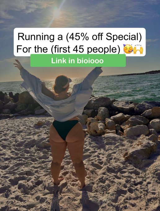 Watch TheMirandaAffect's leaked NSFW photo on TwXstars