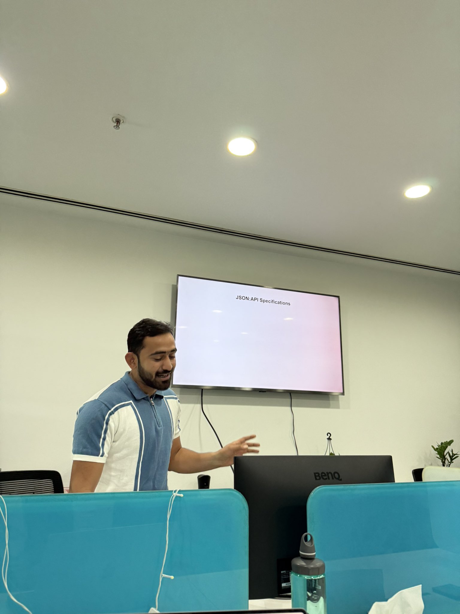 talk by Apoorv Tiwari: Serializers in Rails