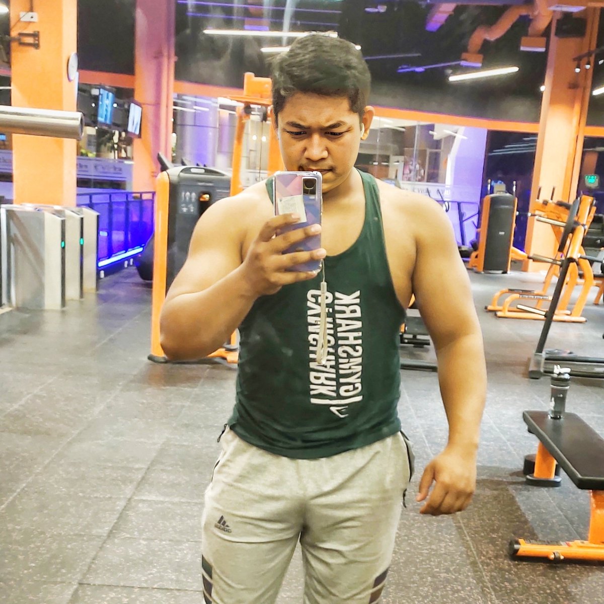 bramsandy50's tweet photo. Massage Fullbody &amp; Vitalitas
WhatsApp 085767764677. No downpayment, No Scam. Real massage. 
 📍Batam 🇮🇩
#Massagebatam 
#massagepriabatam 
#pijatbatin
#PIJATFULLBODY 
#PIJATVITALITAS 
#BTB 
#massage_bodytobody 
#massagefullservice 
#massagejakarta 
#massagesingapore https://t.co/MLYcAnwcQu