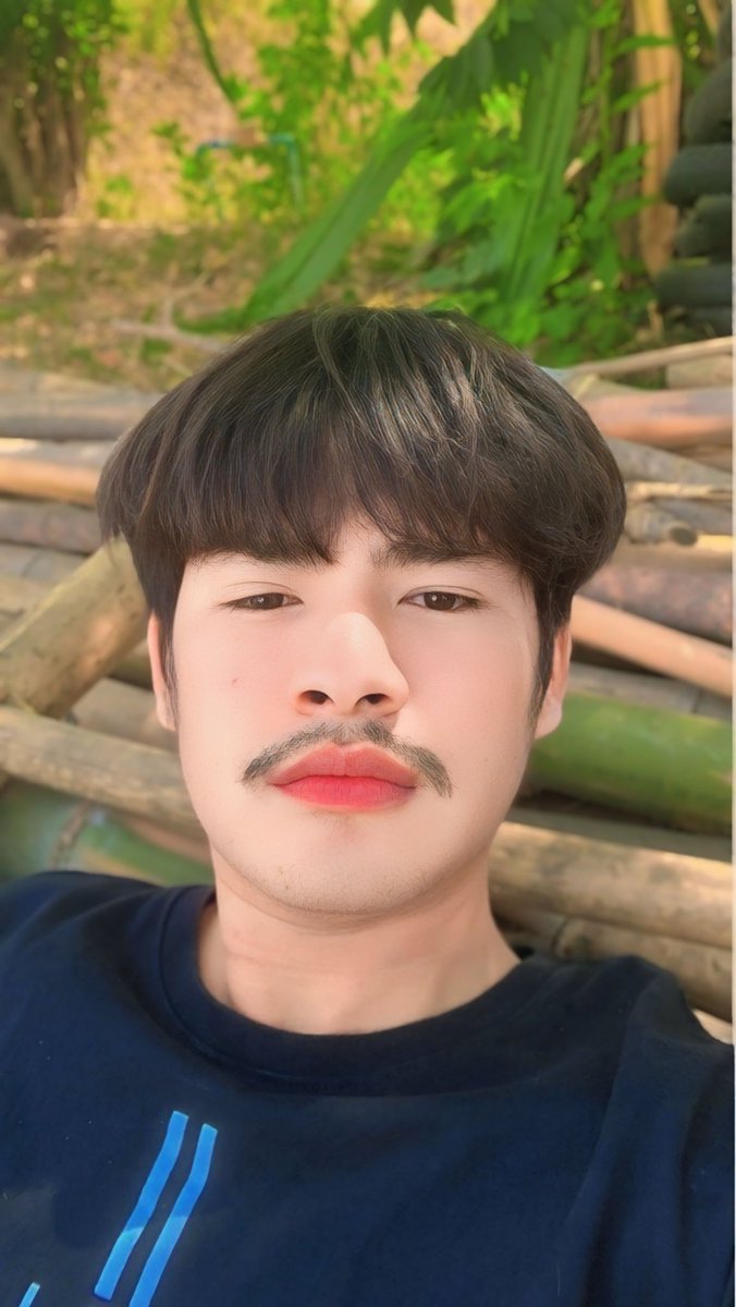 บอล ลี่ tweet media