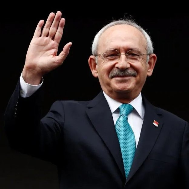 bpthaber's tweet photo. Kemal Kılıçdaroğlu:

CHP yönetiminin bugün için yapması gereken ilk iş, 'kim cumhurbaşkanı olacak?' tartışmalarına derhal son vermektir. https://t.co/tFB0eozgdM