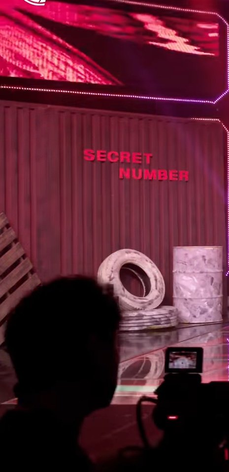 Juy (@juyfordamijuun) on Twitter photo nah lohhh ๐๐คก
<a href="/5ecretNumber/">SECRET NUMBER (์ํฌ๋ฆฟ๋๋ฒ)</a> 
#SECRET_NUMBER nah lohhh ๐๐คก
<a href="/5ecretNumber/">SECRET NUMBER (์ํฌ๋ฆฟ๋๋ฒ)</a> 
#SECRET_NUMBER