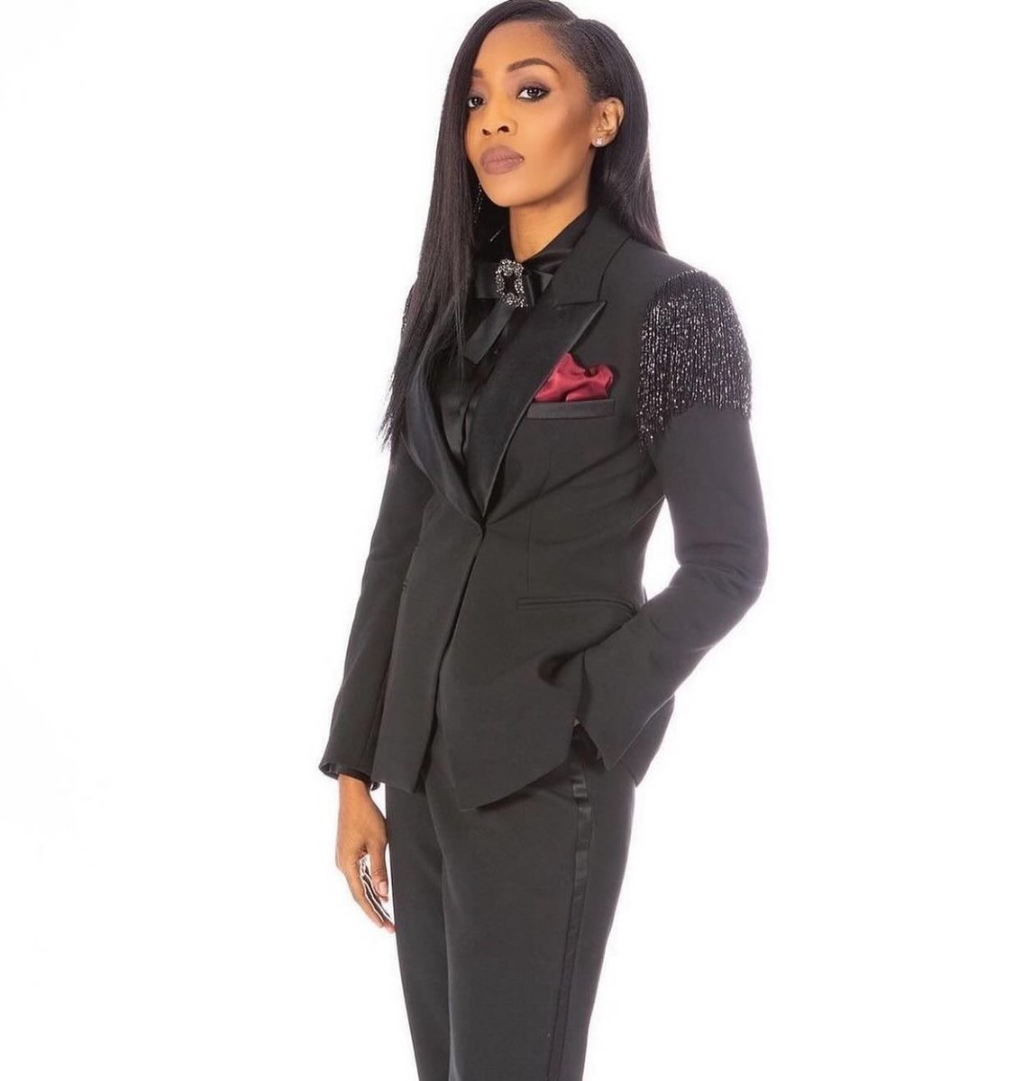 MIATHEECREATORR's tweet image. I can’t even look at her the same cus she played #Blue so damn well on #AllTheQueensMen  😭😭💯