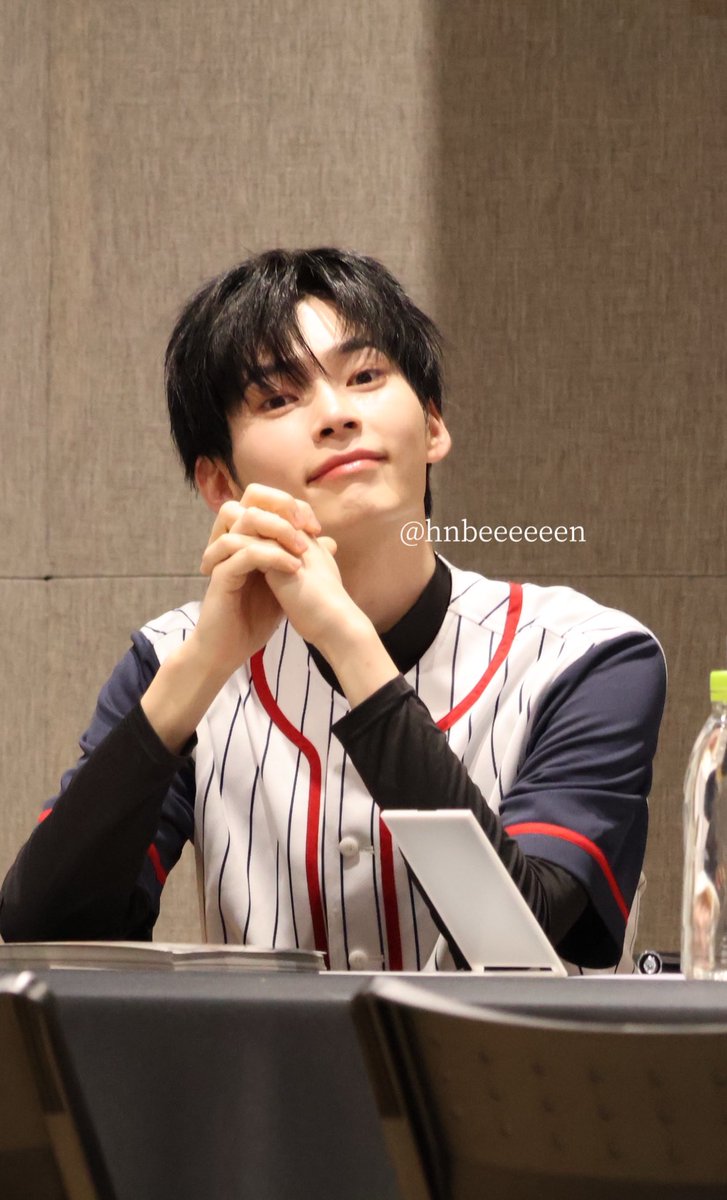 20250201 sonymusic 
ソニミュ サイン会 2部

ほんとに好きすぎる😇💖

#ZEROBASEONE #SUNGHANBIN #성한빈
#ソンハンビン #ゼベワン