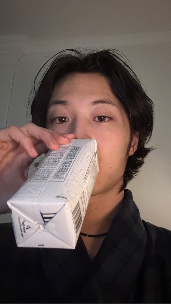 0016eth's tweet image. A lot easier that playing alive