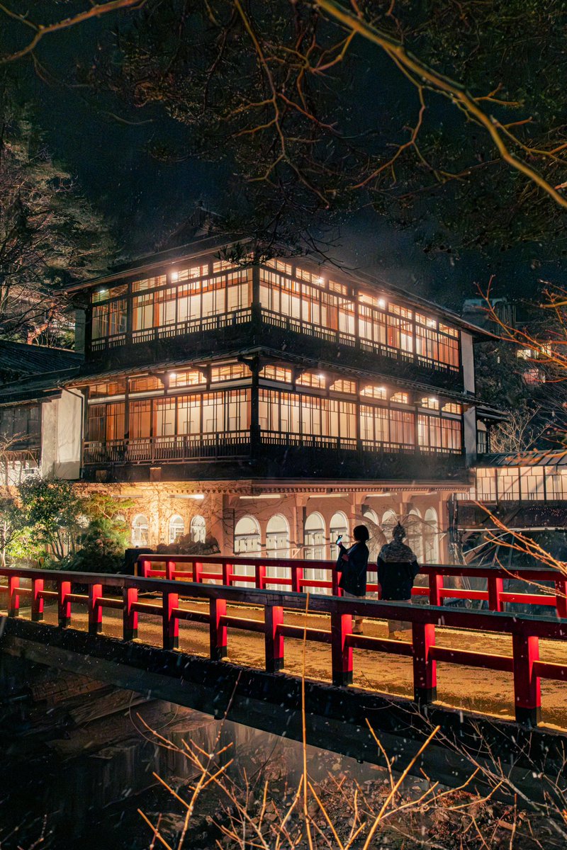 雪の舞う四万温泉積善館は、とても幻想的でした。