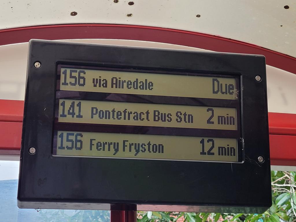 BlokeFromCas's tweet image. The joys of @arrivayorkshire bus travel: it has taken 18 minutes for the 141 to count down from due in seven minutes to due in two...