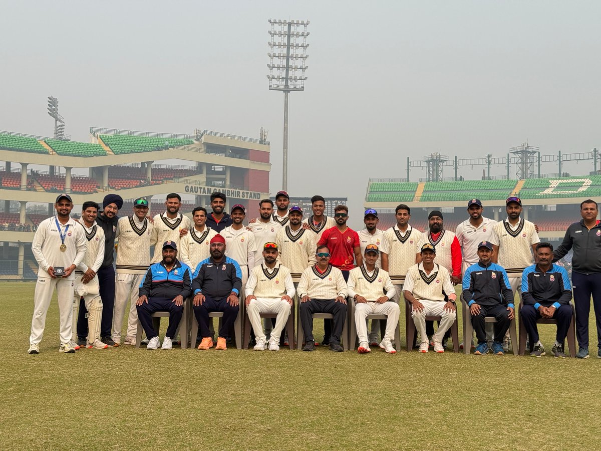 🏏 Dominant Delhi! 🏏
In a dominant Ranji Trophy display, Delhi defeats Railways by an innings &amp; 19 runs! 💪🏏
🔹 Railways 1st Inn: 241
🔹 Delhi 1st Inn: 374 (Badoni 99, Mathur 86 &amp; 3 wickets)
🔹 Railways 2nd Inn: 114 (Shivam Sharma 5️⃣ wickets)
A commanding performance! 👏