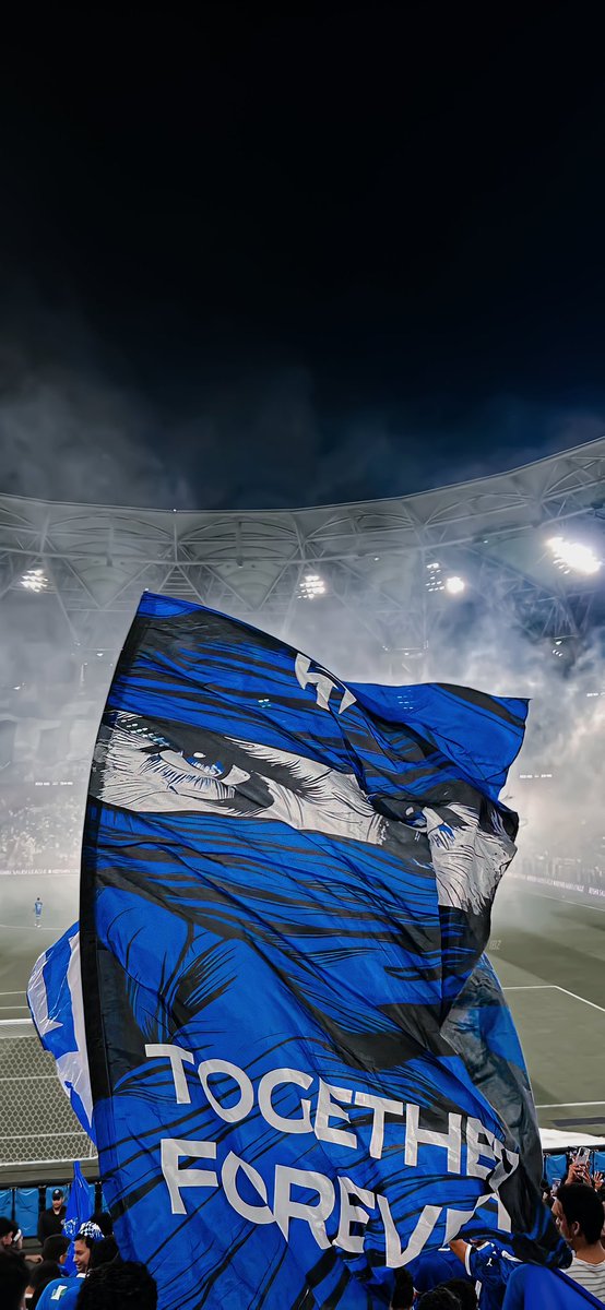 رسالة أخيرة لجمهور #الهلال

السفينة لا تغرق بسبب الماء من حولها، بل بسبب الماء الذي يتسلل إلى داخلها.

احذروا من اصحاب المصالح الخاصة مستقين معلوماتهم ( مسيلمة الرياضة ) ومريضين التفاعل والمصادر مصلحتهم فوق احب شيء لكم ، الحكمة ضالة المؤمن ويدّ الله مع الجماعة ولا كامل إلا الله .