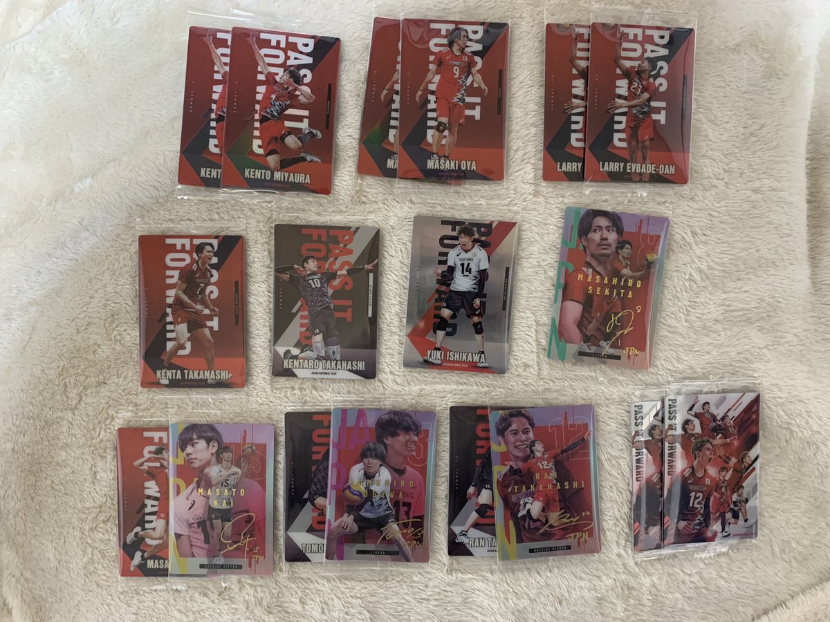 ssm___y's tweet photo. 【交換】【譲渡】JAPAN NATIONAL VOLLEYBALL TEAM 男子バレー ウエハース
【譲】画像参照
【求】集合A
交換の場合R1枚と集合Aとの交換希望です。他まとめて定価で買取してくださる方優先でお取引させていただきます。郵送での対応のみでございます。
お気軽にリプまたはDMでお声掛けください。 https://t.co/KZoVtrKktA