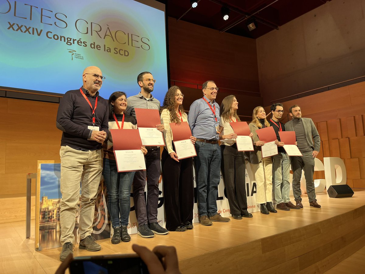 Servei Gastroenterologia Hospital Clínic Barcelona (@gasclinicbcn) on Twitter photo Èxit del servei a les beques de la <a href="/SCDigestologia/">SCDigestologia</a>
👉<a href="/iluzko/">Irina Luzko Scheid</a> guanya la beca d'Inciació a la Recerca!
👉 <a href="/SabeCarballal/">Sabe Carballal Ramil</a> guanya la beca d'Intensificació per a la Investigació
👏👏👏 Èxit del servei a les beques de la <a href="/SCDigestologia/">SCDigestologia</a>
👉<a href="/iluzko/">Irina Luzko Scheid</a> guanya la beca d'Inciació a la Recerca!
👉 <a href="/SabeCarballal/">Sabe Carballal Ramil</a> guanya la beca d'Intensificació per a la Investigació
👏👏👏