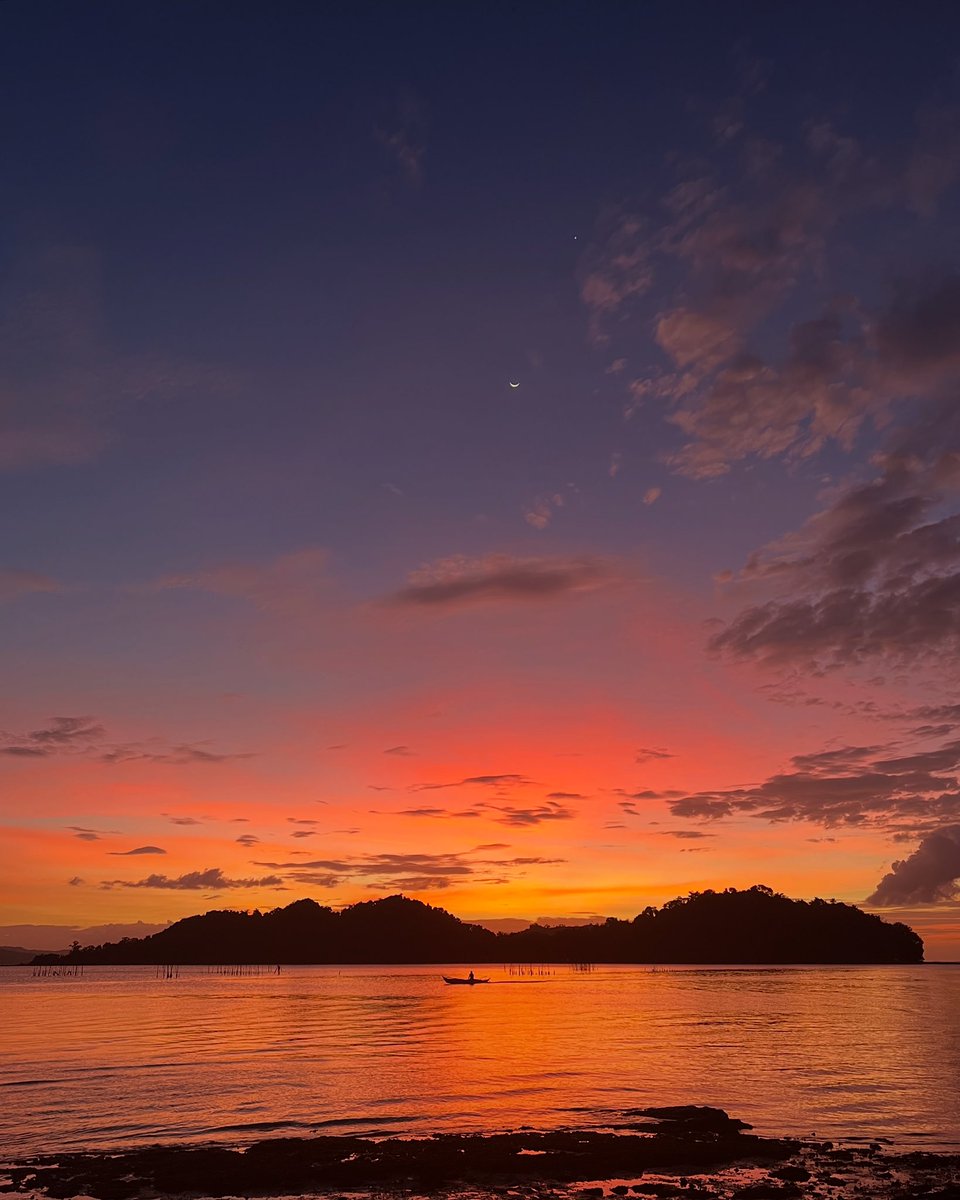 LeeMinAugz's tweet photo. Unedited twilight view https://t.co/8WlxnlPMzk