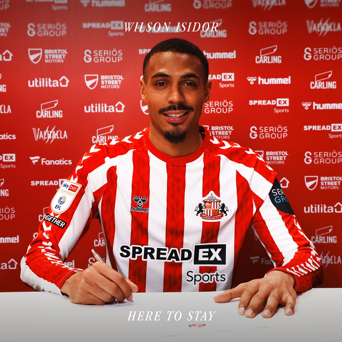 SunderlandAFC's tweet photo. 😍 He's here to stay. 

We're delighted to announce the permanent signing of Wilson Isidor, who puts pen to paper on a contract until summer 2028! ✍️