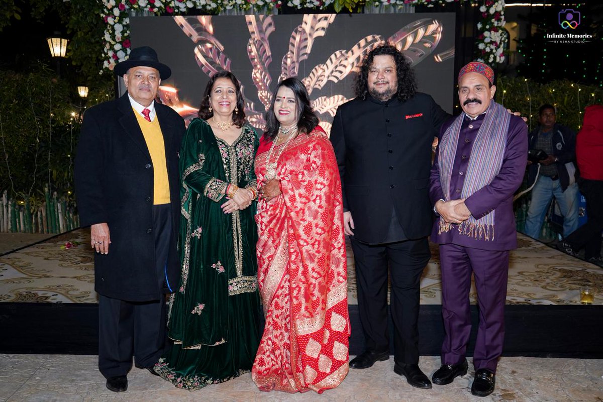 ConfluenceNgo's tweet image. 25 years, countless memories, and a lifetime of love! ❤️✨ Grateful for every moment and for everyone who came to celebrate with us. Your love and support mean the world! Here’s to forever!  #confluence #smitasrivastav #amitabhsrivastav #25thweddinganniversary #bharatmahotsav