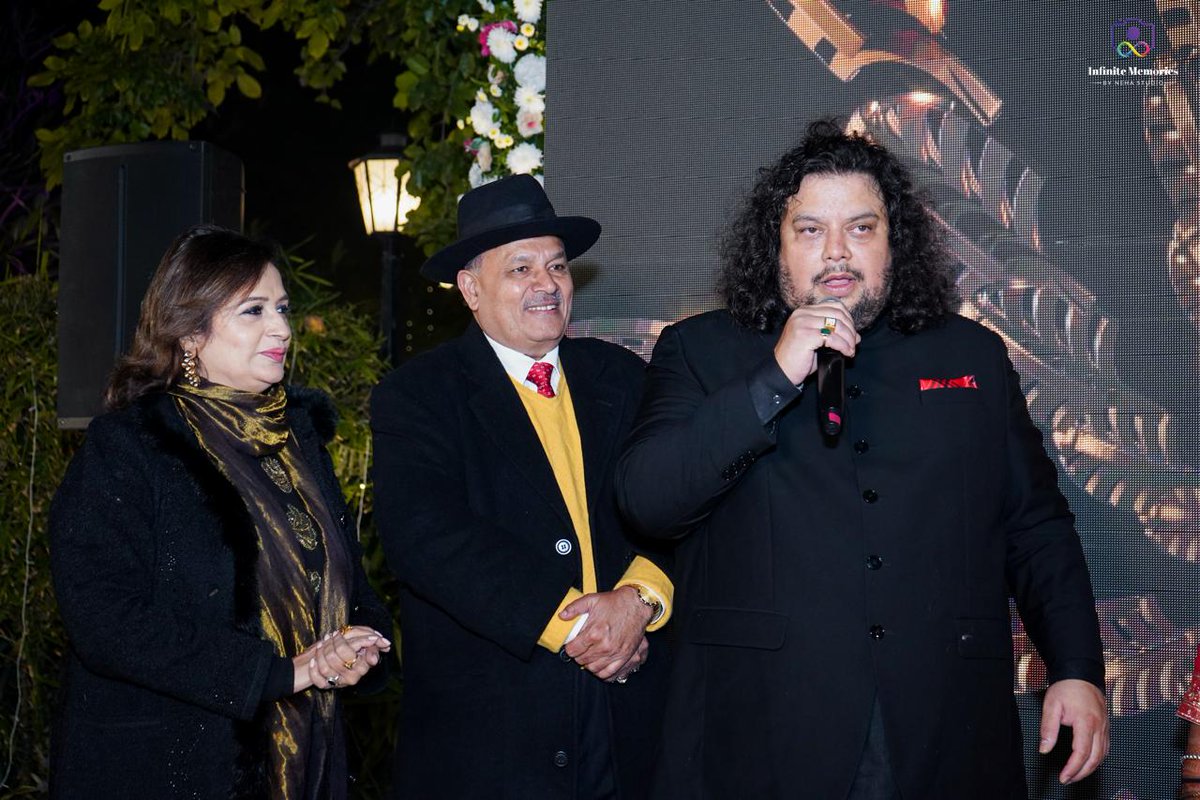 ConfluenceNgo's tweet image. 25 years, countless memories, and a lifetime of love! ❤️✨ Grateful for every moment and for everyone who came to celebrate with us. Your love and support mean the world! Here’s to forever!  #confluence #smitasrivastav #amitabhsrivastav #25thweddinganniversary #bharatmahotsav