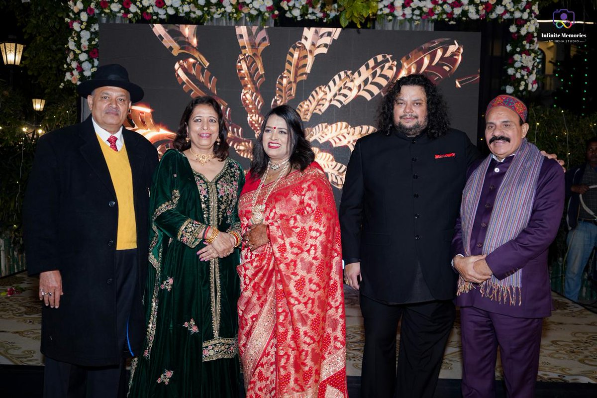 ConfluenceNgo's tweet image. 25 years, countless memories, and a lifetime of love! ❤️✨ Grateful for every moment and for everyone who came to celebrate with us. Your love and support mean the world! Here’s to forever!  #confluence #smitasrivastav #amitabhsrivastav #25thweddinganniversary #bharatmahotsav