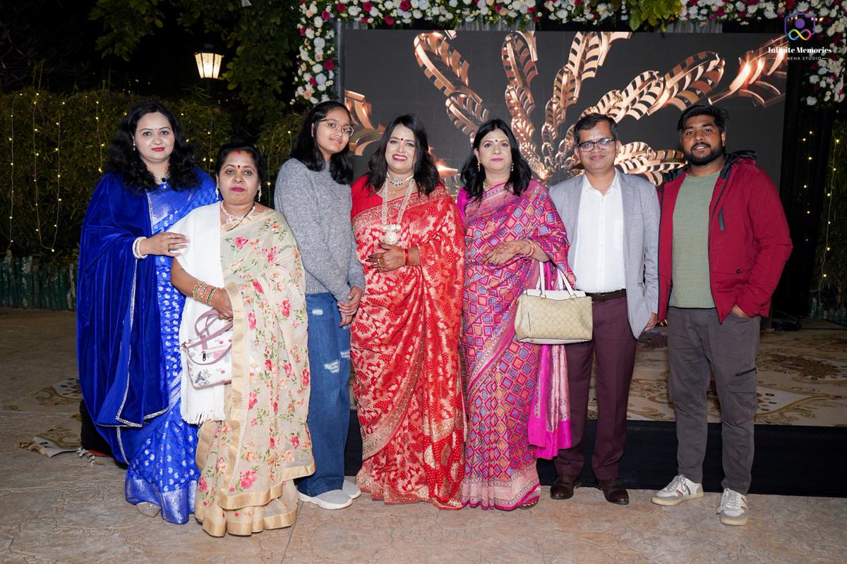 ConfluenceNgo's tweet image. 25 years, countless memories, and a lifetime of love! ❤️✨ Grateful for every moment and for everyone who came to celebrate with us. Your love and support mean the world! Here’s to forever!  #confluence #smitasrivastav #amitabhsrivastav #25thweddinganniversary #bharatmahotsav