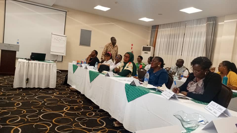 Rliuganda2's tweet image. The Rotary Leadership Institute Training is shaping leaders! 110 participants are attending the  Module 1 at Protea, gaining essential skills to lead and serve. #RLIUga