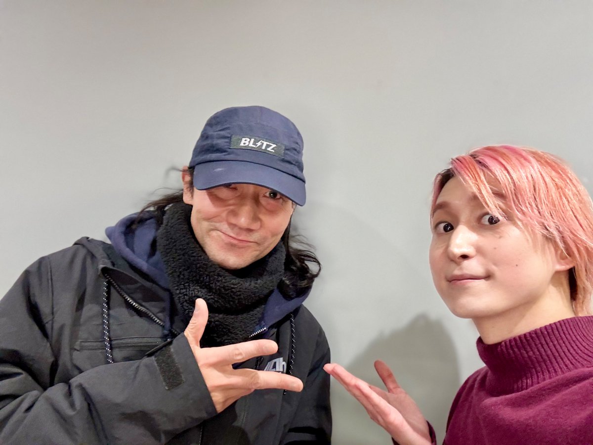 本日の夜公演に、
#三木眞一郎 さんが来てくださいました!!ほんっっっとに嬉しくて！会った瞬間に、
え!?!?!三木さーーーーーん!!!!!
って駆け寄っちゃった(^^) 
三木さん大好きすぎて、お写真撮らせていただきました!!!
本当にありがとうございます!!!
僕、三木さんとお芝居がしたいです!!!
 #20faces