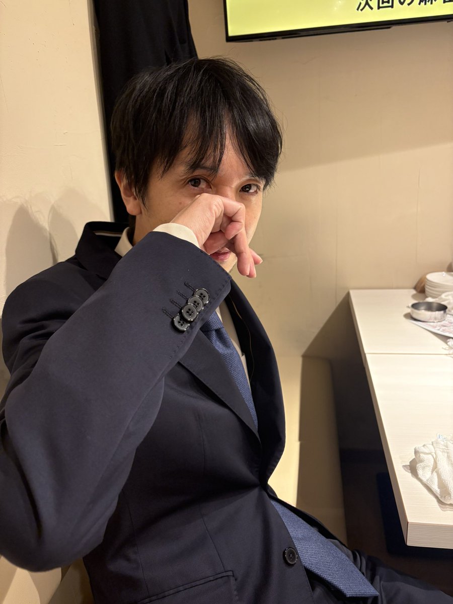 yoshihiro_npm's tweet photo. おめでとう！！！！！
ほんと嬉し！！！！

#白鳥翔
#鳳凰位 https://t.co/HR348aS5Yi