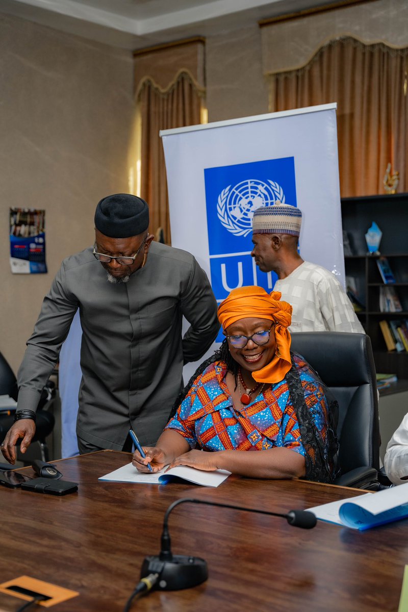 UNDPNigeria's tweet photo. Exciting times ahead! The #UniPod journey begins! With the University of Maiduguri, we're unlocking innovation &amp; empowering the next generation.  

The MOU signing with VC Prof. Mohammed Mele &amp; our Res Rep @ElsieAttafuah sets the stage for transformative change. 

Stay tuned https://t.co/6vcReu07Pt