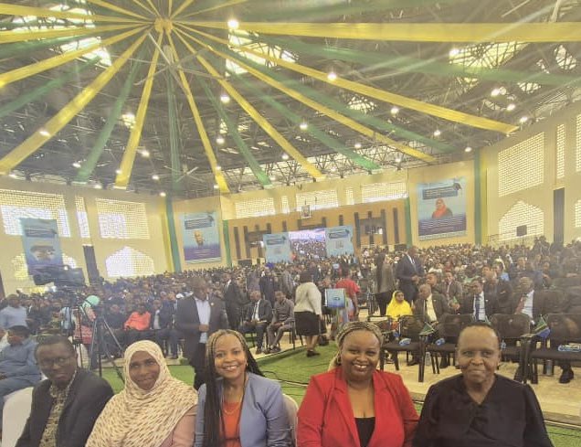 aikande's tweet photo. Kamati ya @tuzonyerere tuko kushuhudia tukio hili muhimu la uzinduzi wa #SeraYaElimuNaMafunzo (Toleo la 2023) @wizara_elimuTz https://t.co/DyGUeiLfDL
