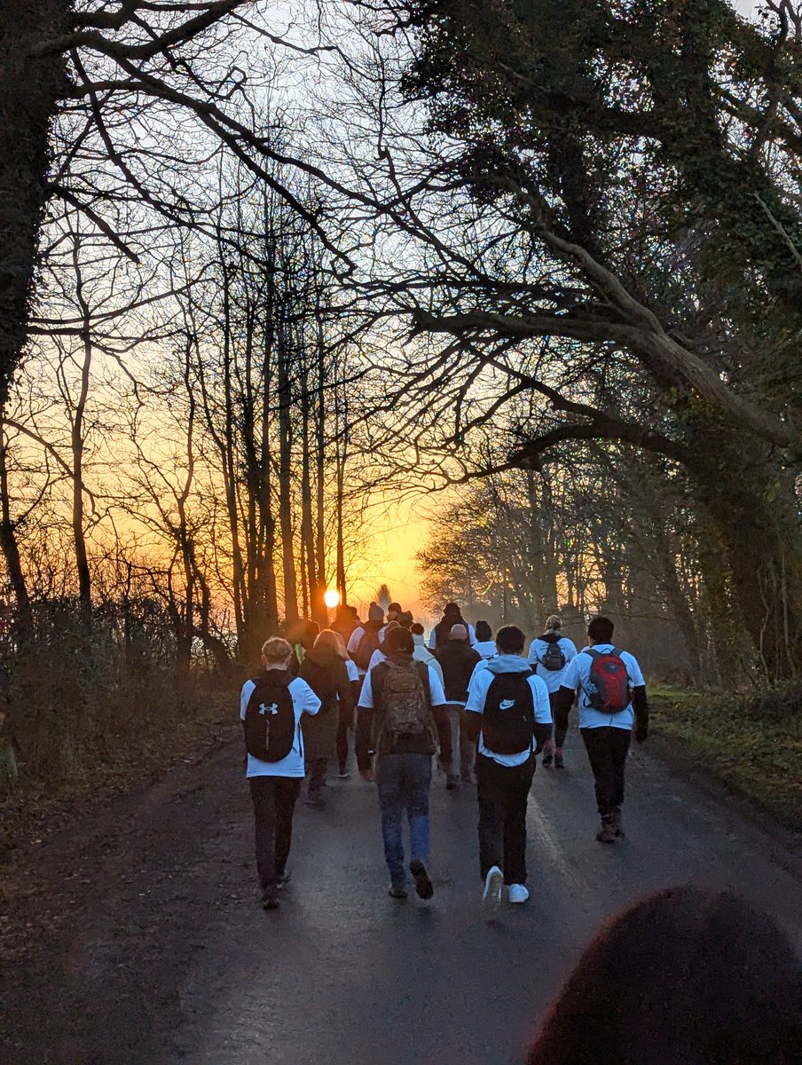 𝗙𝗶𝗿𝘀𝘁 𝗺𝗶𝗹𝗲𝘀𝘁𝗼𝗻𝗲 𝗰𝗼𝗺𝗽𝗹𝗲𝘁𝗲! 𝗙𝗶𝘃𝗲 𝘁𝗼 𝗴𝗼 💪

To Donate, please visit:
crowdfunder.co.uk/p/veterans-wal…

#OnwardTogether | <a href="/morecambefccf/">Morecambe FC Community Foundation</a>