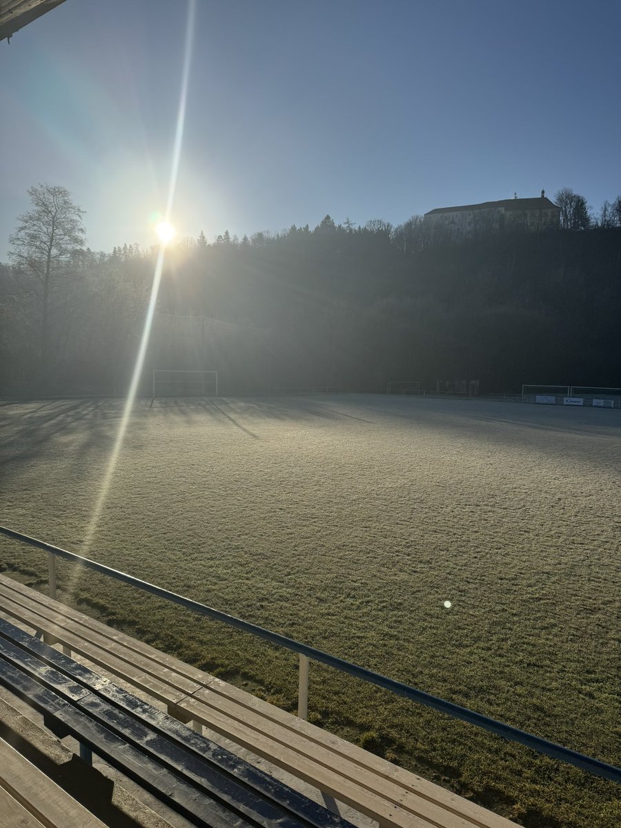 SKS111996's tweet image. Nejromantičtější hřiště v republice! ♥️

#vesnice #okresniprebor