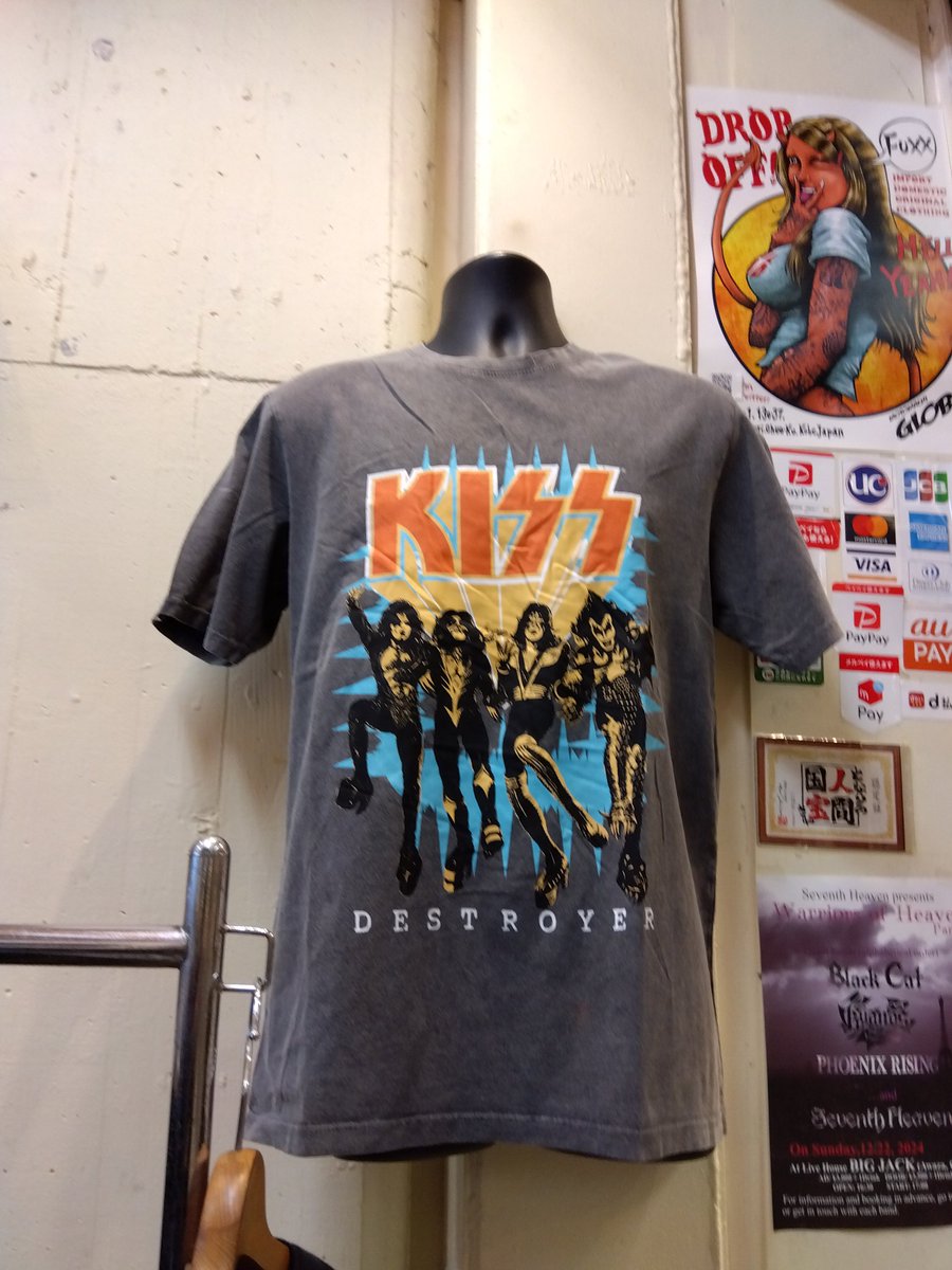 info75599516's tweet photo. #StoneWash 加工が、なんともシブすぎる #KISS の#オフィシャル #ライセンス
間に合ってよかった❗️
https://t.co/XJxFNNzkSE https://t.co/S8Klc3sKOt