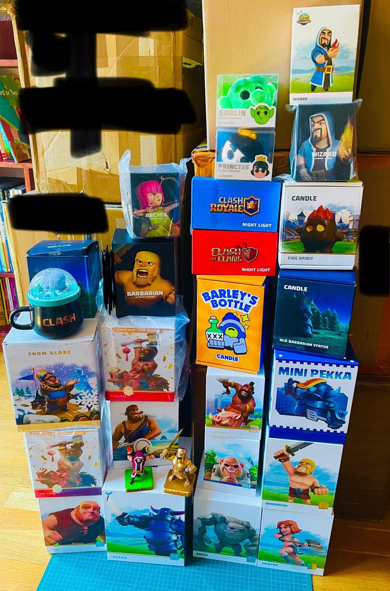 Anyone interested in Supercell merchandise? Hit me up in DMs or on Discord: rouletabilledc (worldwide shipping).

Alternatively, join my Discord server: discord.gg/VPCf8eYBDe

#ClashOfClans #ClashRoyale #BrawlStars #BoomBeach