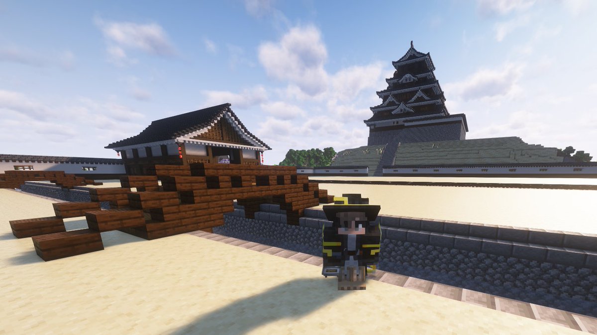 jokermarcio's tweet image. 壁と川と小さい橋作ったどーー！！
後は建物・・・う・・・頭が・・・

今日もありがとうー、フォローもビッツも感謝です！
マイペースに遊んでるので来てくれるだけでもうれしいです。
#Minecraft 
#modpack
#マインクラフト
#マイクラ