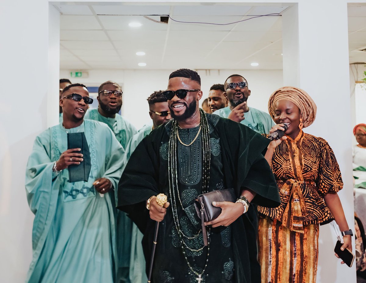 SamAkinlotan's tweet photo. Grateful for the gift of another year, in good health, abundance and God’s love.

Happy Birthday to me!

https://t.co/7CcsySRzcD https://t.co/LdhJq04tYz