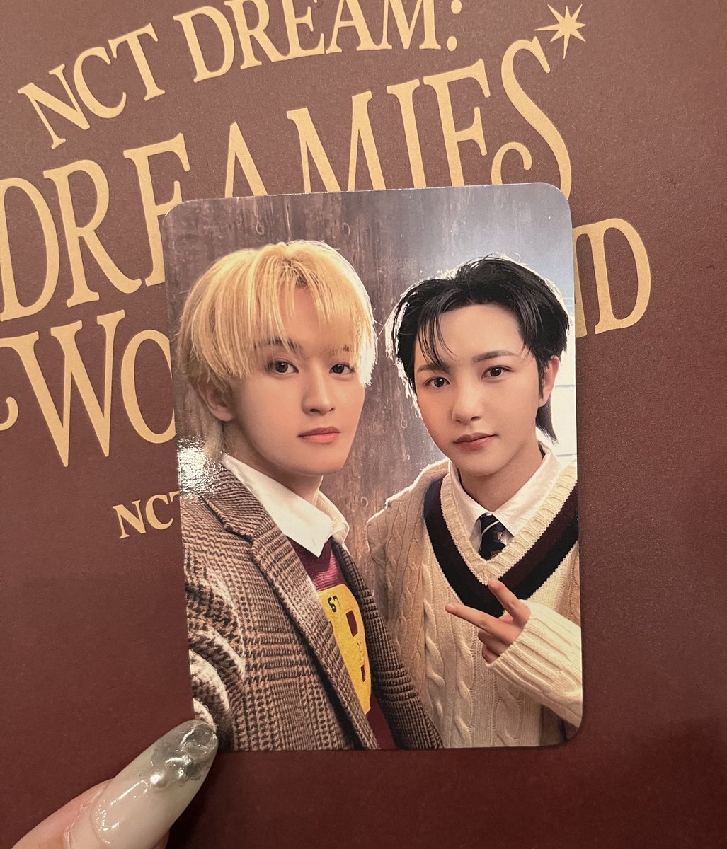 _yuelian's tweet photo. NCT DREAM ドリム ペンミ 入場特典 トレカ 交換

【譲】マーク&amp;ロンジュン

【求】ジ��ミンの写っているもの

本日会場手渡し希望です🙏 https://t.co/Br0qtiVEX1