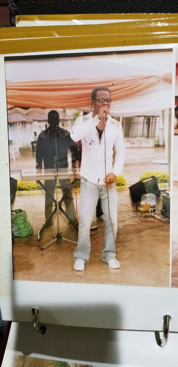 iKennaJVC's tweet photo. @2niteFlavour @2niteFlavour humble beginnings. we negotiated and you showed up. #2007 PK Garden https://t.co/ID9ik9jaMX