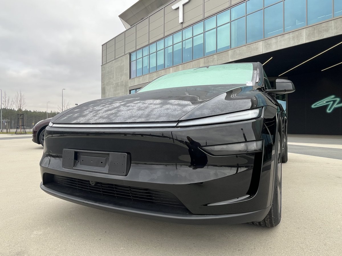 power4berlin's tweet photo. #MY  @nextmove_de @gigafactory_4 https://t.co/DiaUNG06Yu