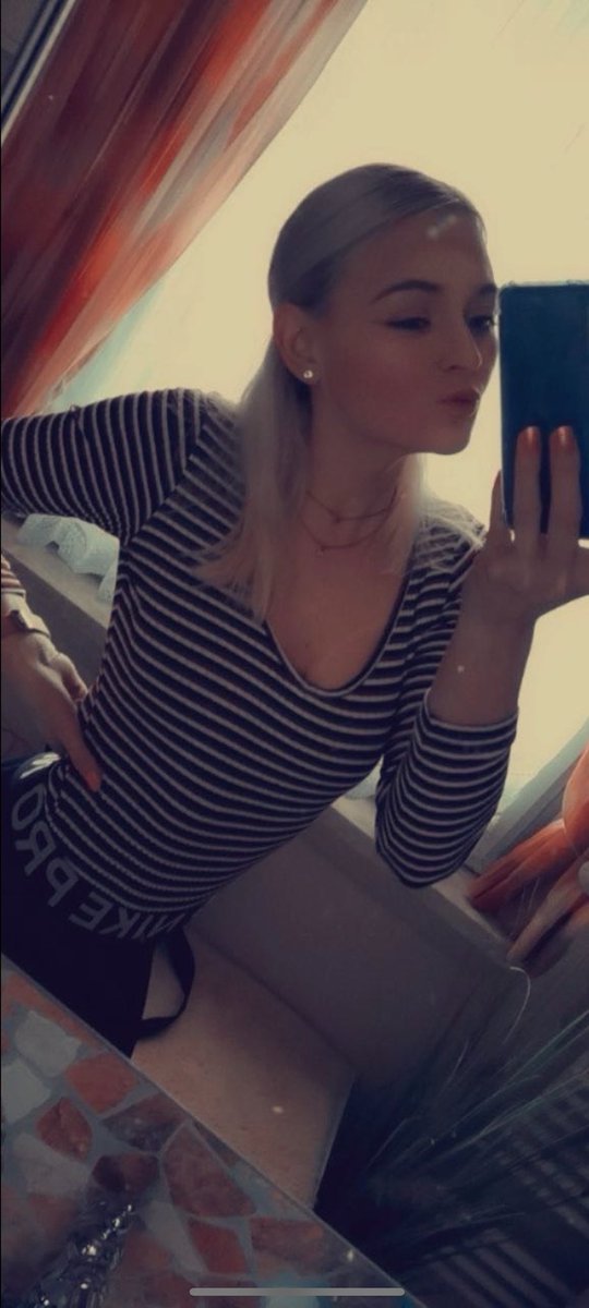 Bin nach kurzer Social-Media-Pause zurück 🥰
Wünsche euch einen schönen Samstag ❤️