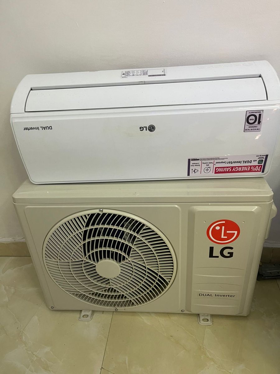 SimplyAyoni's tweet photo. @JumiaNigeria @Jumia_Group please do the needful, 584k is not a small amount of money and I want a full refund or a replacement of the deficient product. I have attached the pictures of the product and proof of my order which is the shipment number 2 https://t.co/JojVgLgdYz