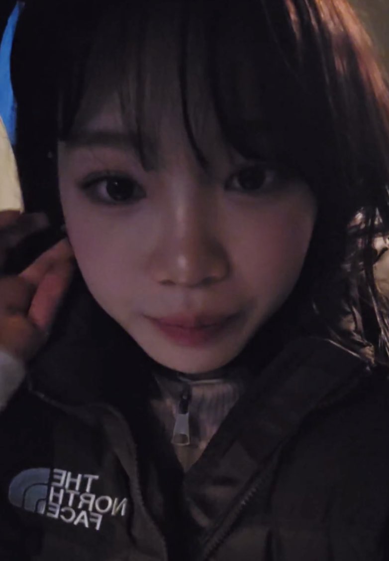 뭐이렇게귀욥게생겼지진짜로.. 
니 60살까지 세뱃돈 받을라고 태어났나