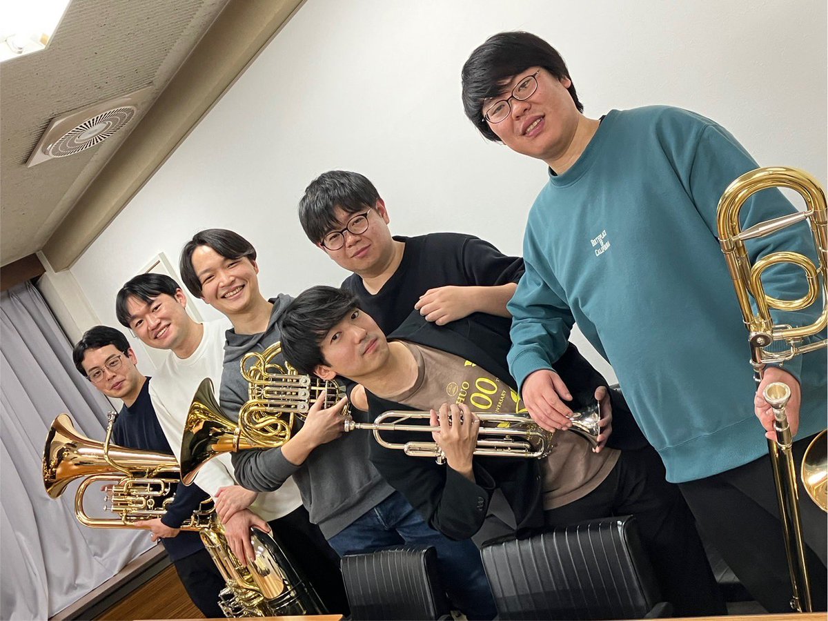 【2/2(日)ロビーコンサート開催決定！】

第4回定期演奏会に引き続き、明日の演奏会でも開演前にロビーコンサートを開催いたします。

今回は「13時20分」より金管アンサンブルをお送りします。ご都合のつく方はぜひお早めにご来場くださいませ！🎺

teket.jp/585/38000