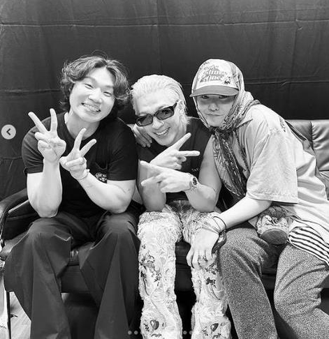 AboutMusicYT's tweet photo. 'Home Sweet Home' by G-Dragon, Taeyang and Daesung is the biggest song on MelOn in 2025 so far. https://t.co/ULUoq4I7ip
