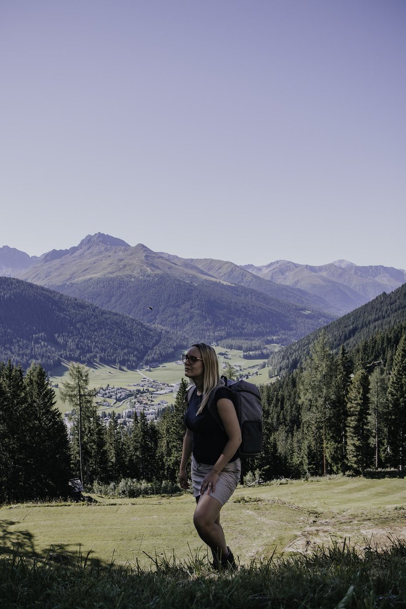 February and the sun shines. 
Yearning for Spring. Hiking in the mountains. Stunning landscapes. New adventures.