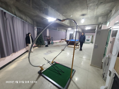 Proswing_Inc's tweet image. [ #스윙플레인 2.0 ] 제품문의:1899-6637 proswing.kr #골프연습머신 제조 (주)프로스윙

#티샷교정기 #스윙궤도교정 #골프연습기구 #스윙자세연습 #드라이버연습도구 #아이언연습도구