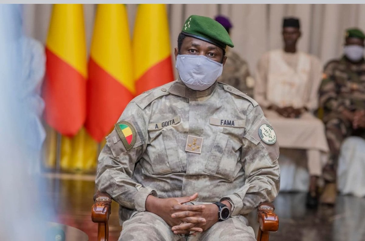 HamdyDiouara's tweet photo. #Mali
Mon message au président Assimi ..
Nous demandons la libération de nos Imams .. Vous déformez la réputation du Mali dans les pays islamiques..
Libérez-les au plus vite..
Arrêtez avec la kemitisation du pays , les Imams ne sont pas vos opposants
@GoitaAssimi
#Hamdy https://t.co/Jf8PWYKjVY