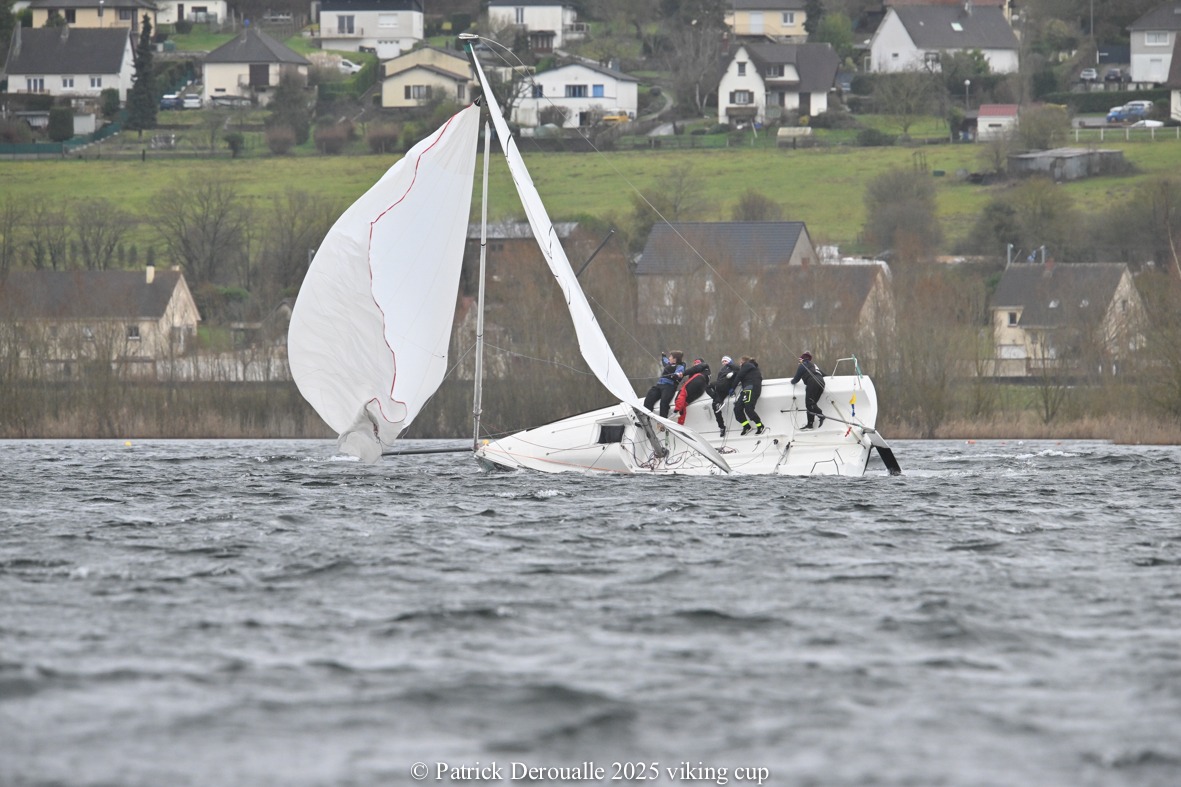 CvsaeOrg's tweet image. Bataille navale sur le lac de Bédanne à l'occasion de l'international Bedanne's Cup, les finales sont aujourd'hui samedi.

seinemaritime.fr/bataille-naval…