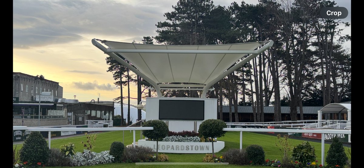 So who will end up winning the Paddy Power Irish Gold Cup at Leopardstown today -will it be one of the two powerhouses Galopin Des Champs , Fact to File or another less fancied runner to spoil the party ! Come along and see the best in live sport - a few tickets still available !