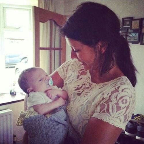 gayvodkaxx's tweet image. "thank you anne" we all say in unison